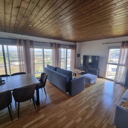 El Mirador Del Rosal Apartment ปอนเฟร์ราดา ภายนอก รูปภาพ