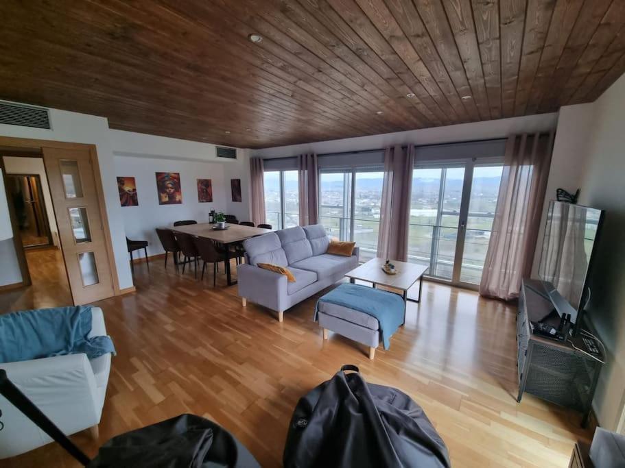 El Mirador Del Rosal Apartment ปอนเฟร์ราดา ภายนอก รูปภาพ
